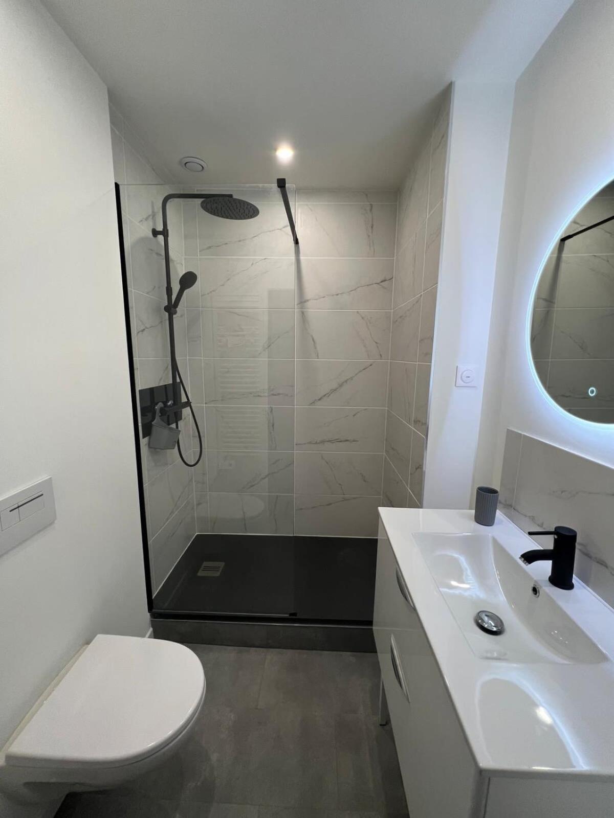 Casa Faro -T2 -Hyper Centre Brive -Rue Commercante Buitenkant foto